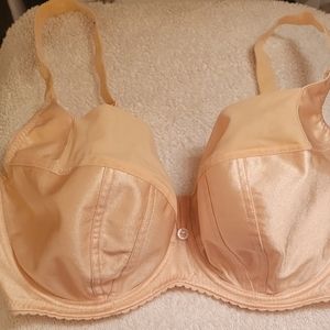 75G Ewa Michalak SF Gładzioch beż